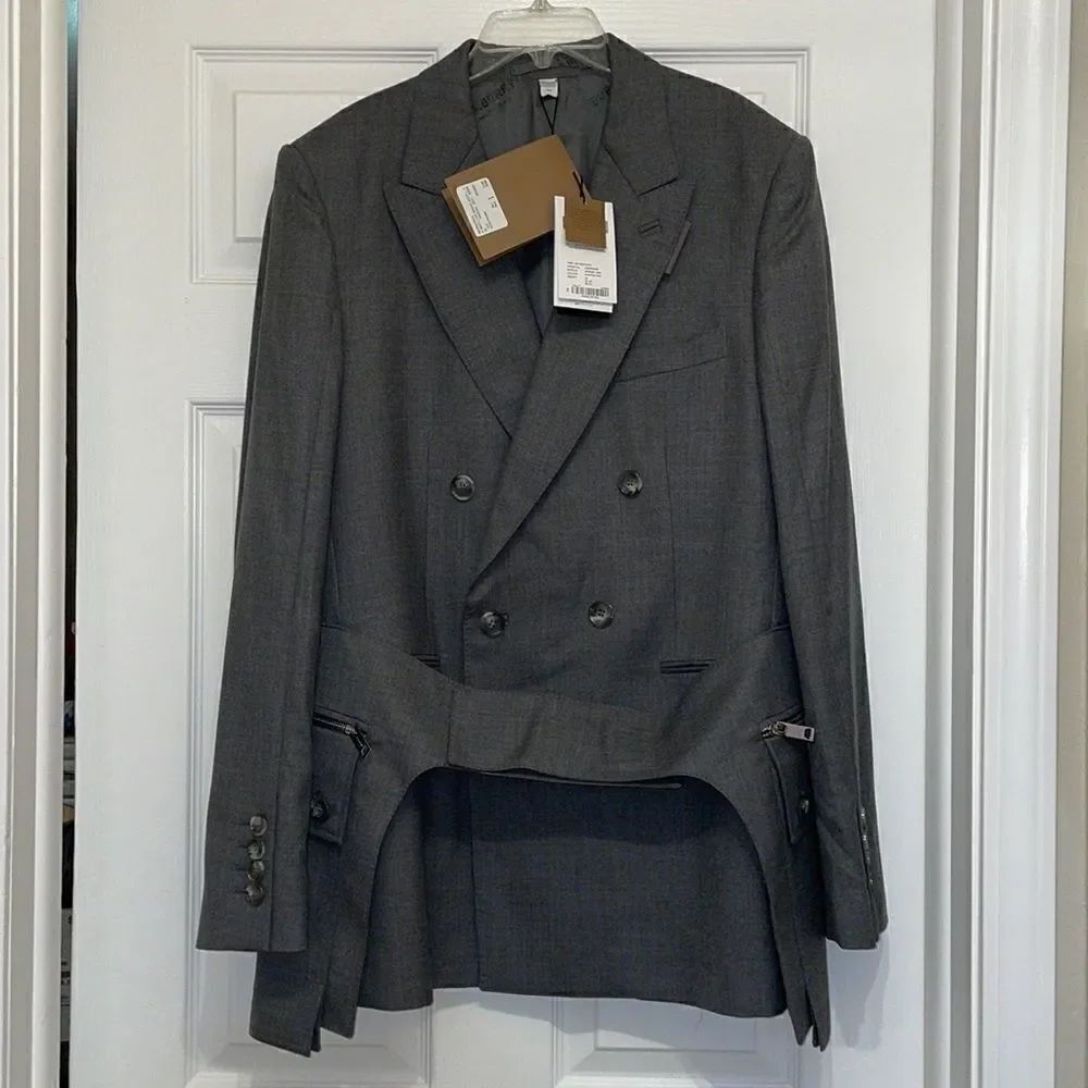 Burberry Charcoal Grey English Fit Wool Tailored Jacket With Cargo Belt Detail